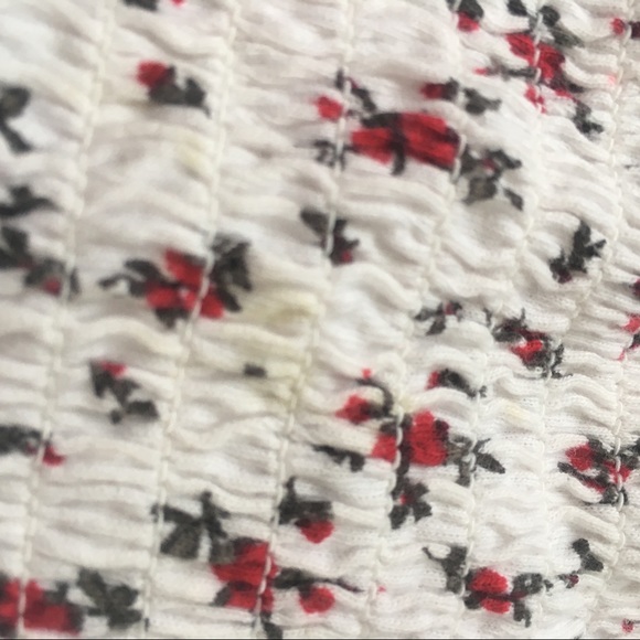 Crop top - Picture 3 of 4